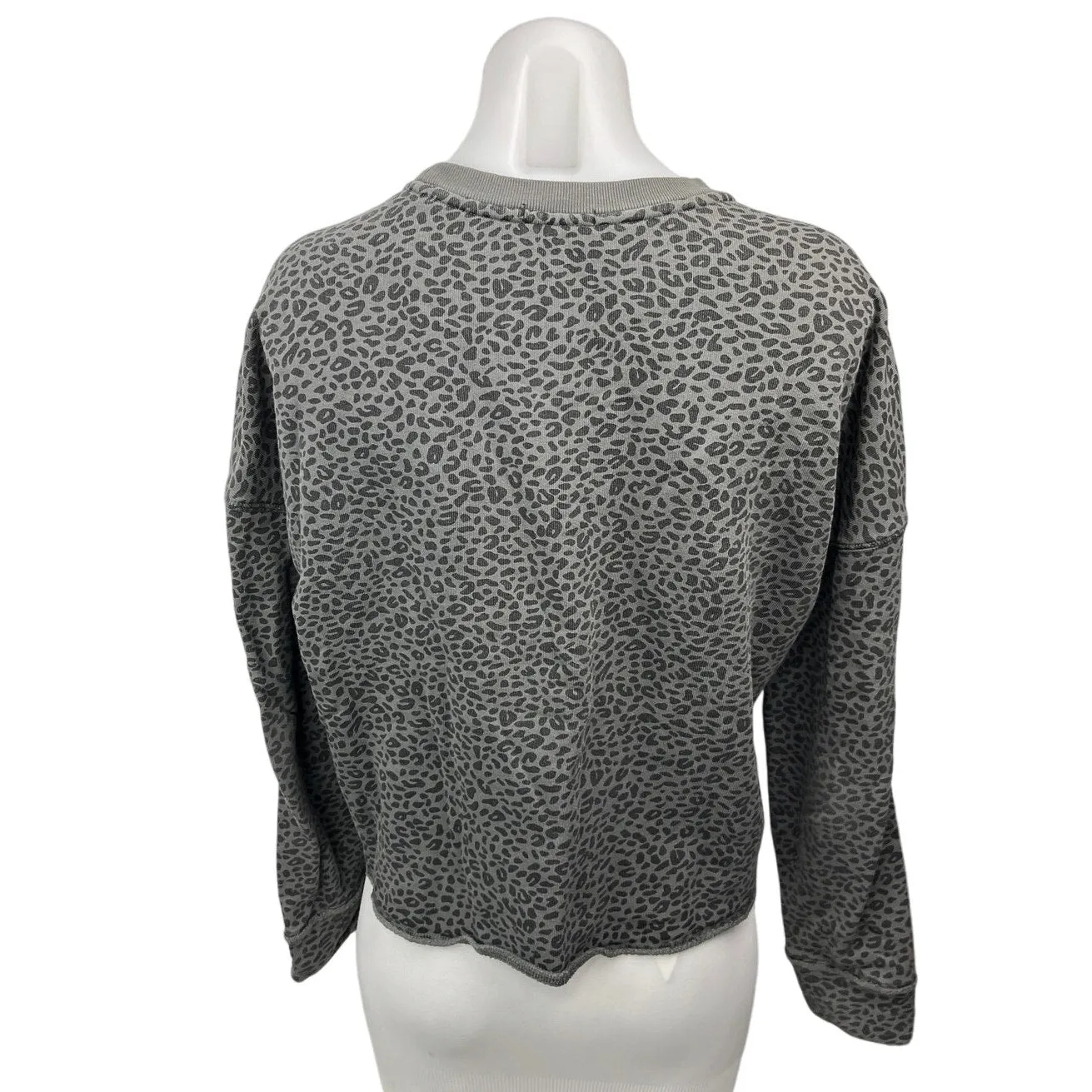 ATM Gray Leopard Animal Print Crew Neck Crop Pullover Sweatshirt Sweater Top S