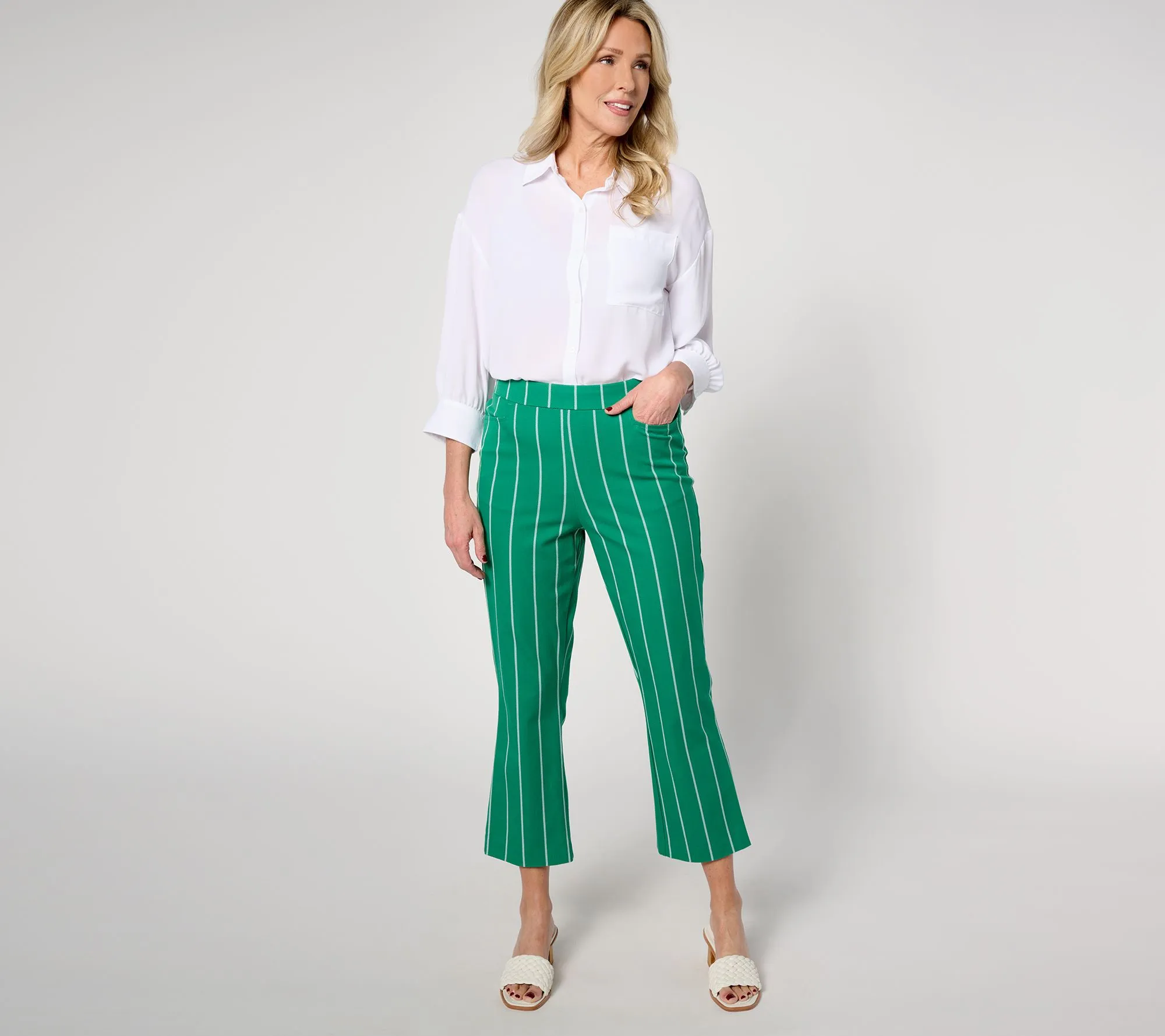 Isaac Mizrahi Live! Petite 24/7 Stretch Baby Bootcut Crop Pants