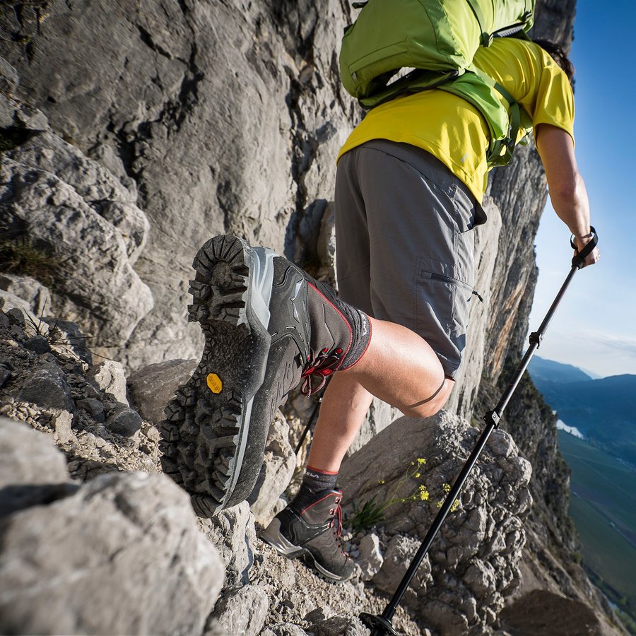 Mountain Trainer Mid GTX Hiking Boots