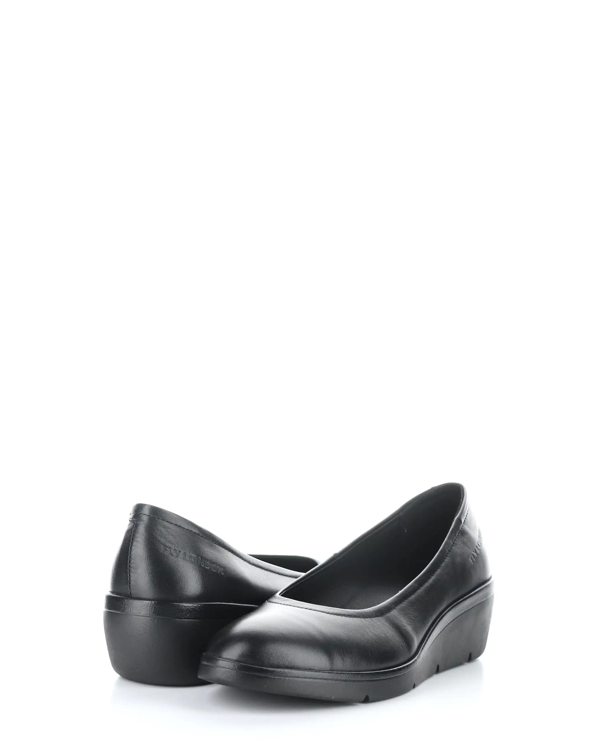 NUMA570FLY 000 BLACK Slip-on Shoes