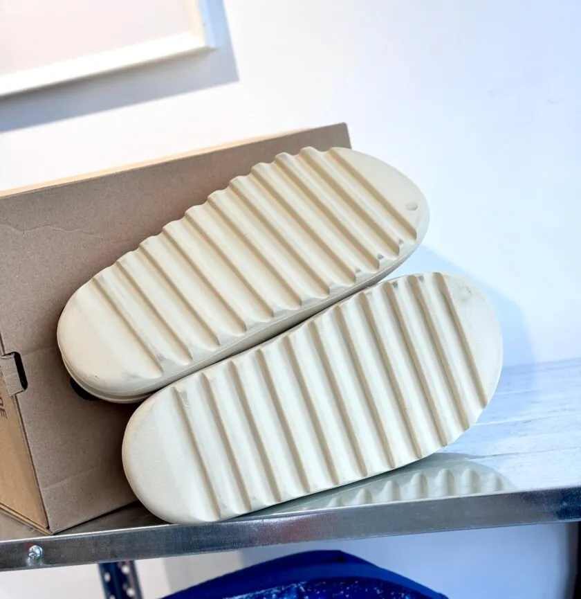 Preowned – Adidas Yeezy Slide Bone UK11 & UK12 