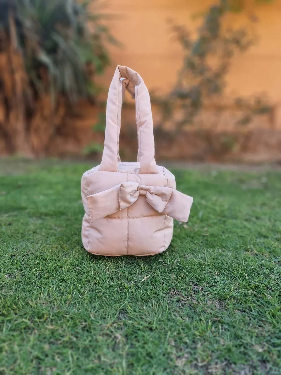 Puffer Bag Bow Tote Bag-Beige