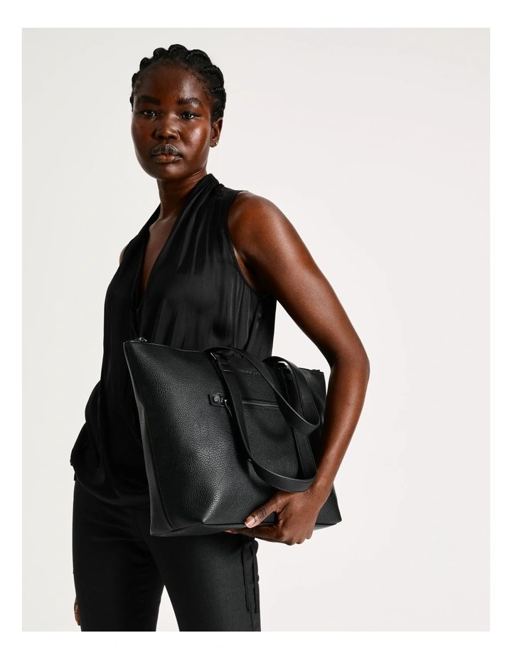 Rita Zip Top Tote Bag In Black