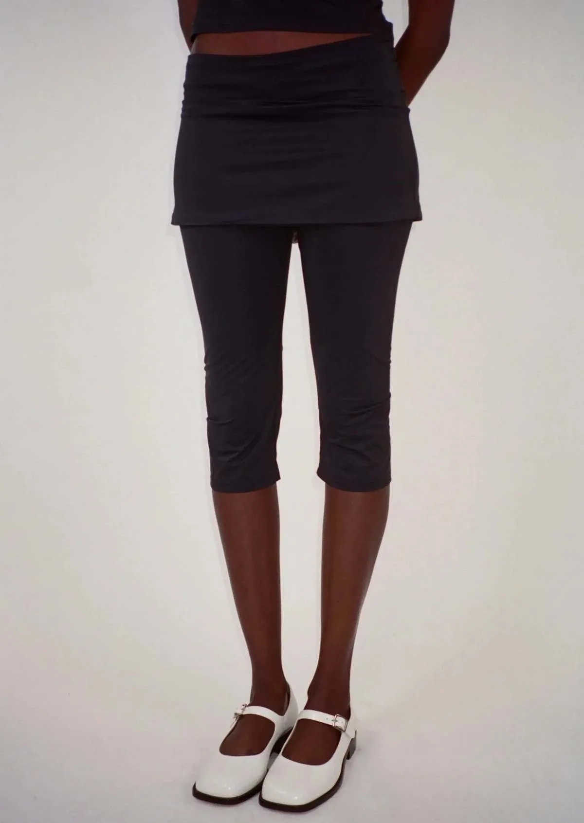 Solow Capris - Black