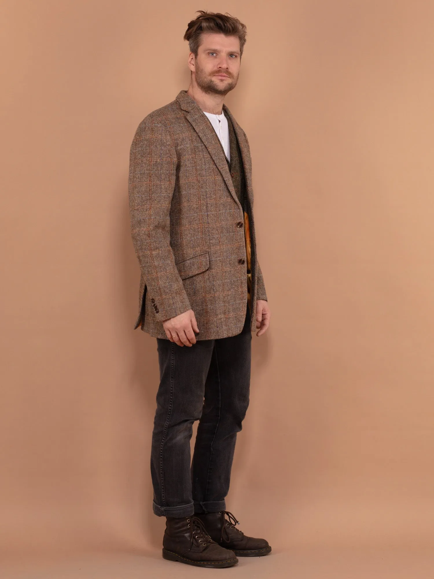 Vintage 90's Men Harris Tweed Blazer in Beige Brown