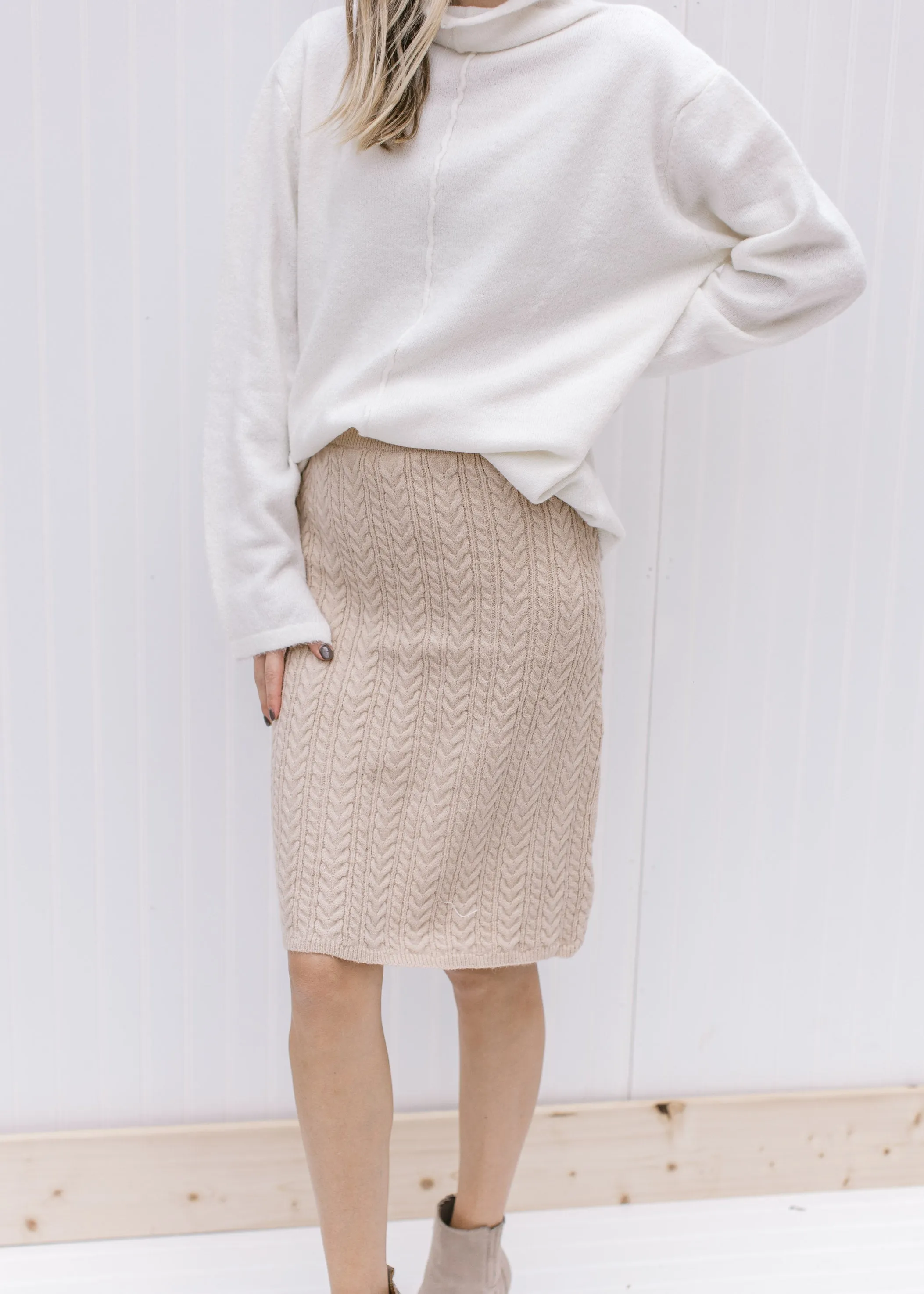 X Creamy Classics Skirt