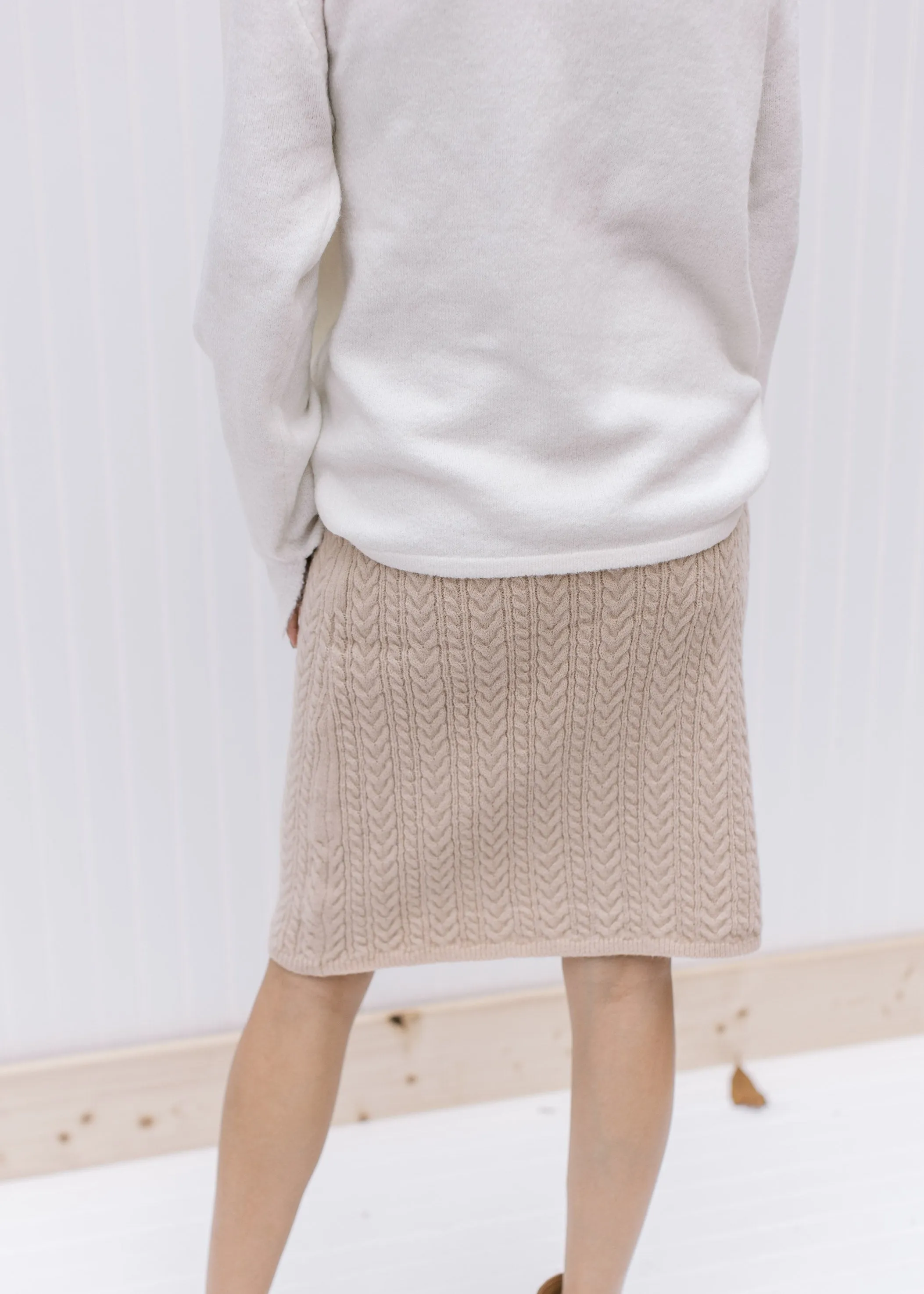 X Creamy Classics Skirt